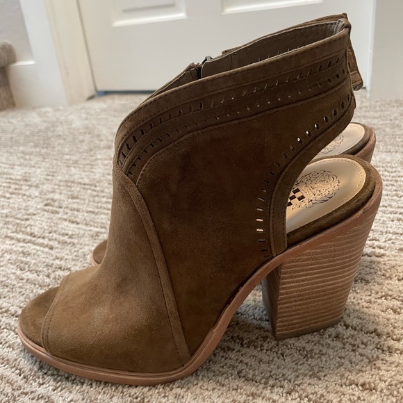 Vince Camuto Womens wedge heels - Picture 5 of 5